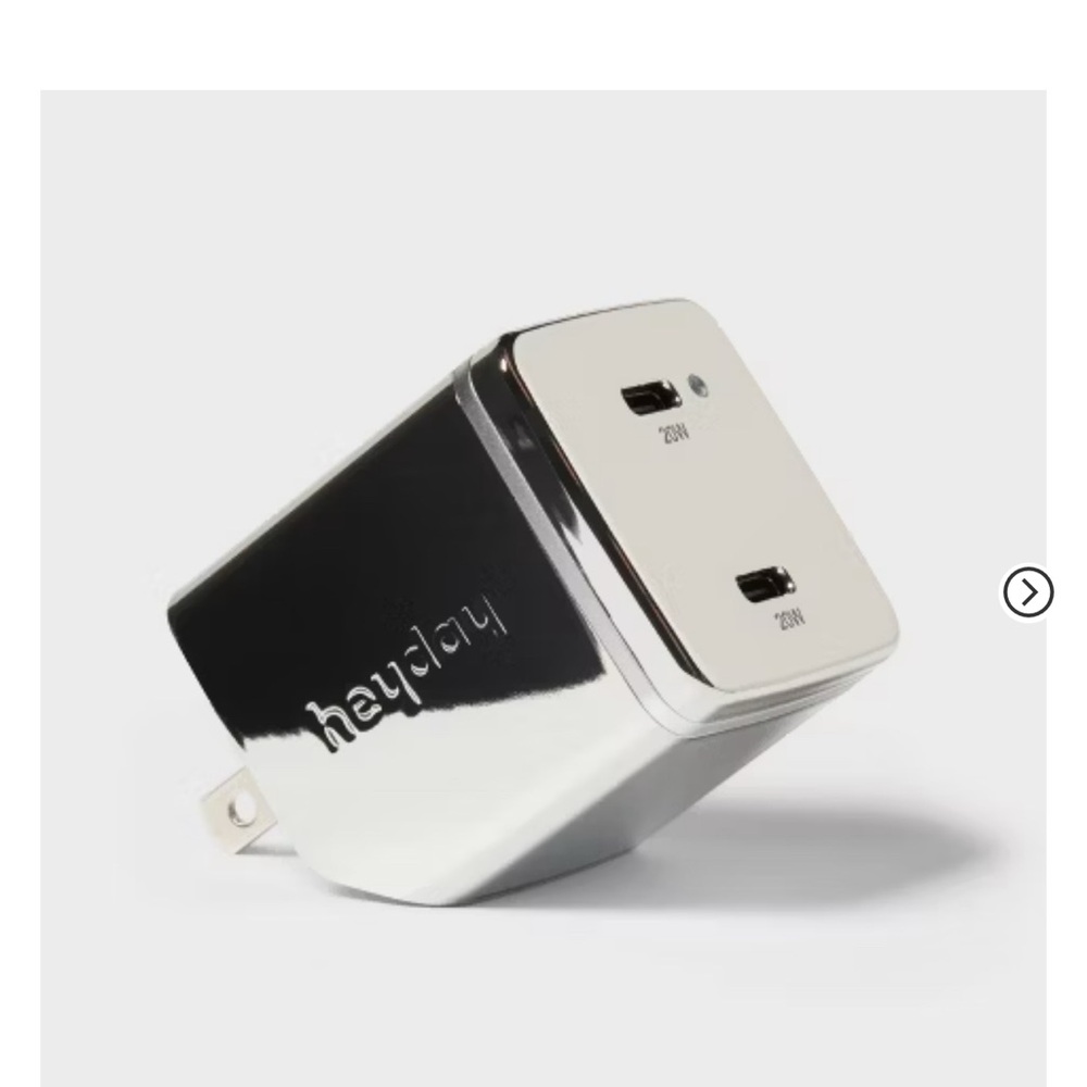 Dual Port USB-C 40W Wall ChargerHeyday™ Chrome: Short Circuit Protection Adapter